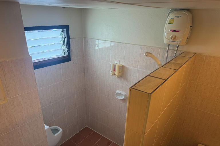 Bathroom 4, Witchuwan Apartel, Din Dang