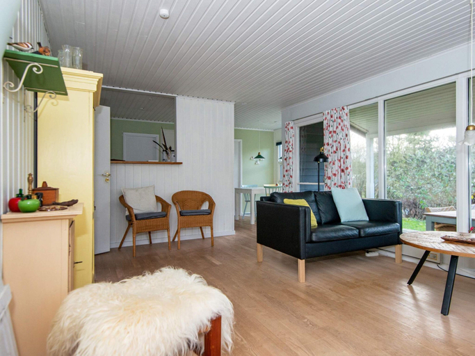 Others 2, 6 Person Holiday Home in Knebel, Syddjurs