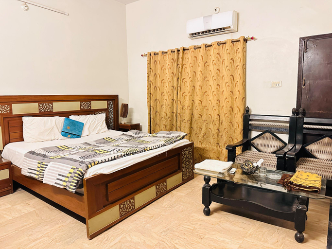 Bedroom 5, Hyderabad Inn Guest House , Hyderabad