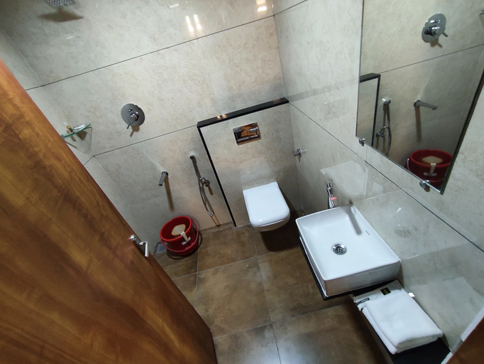 Others 4, RRR Grand, Erode