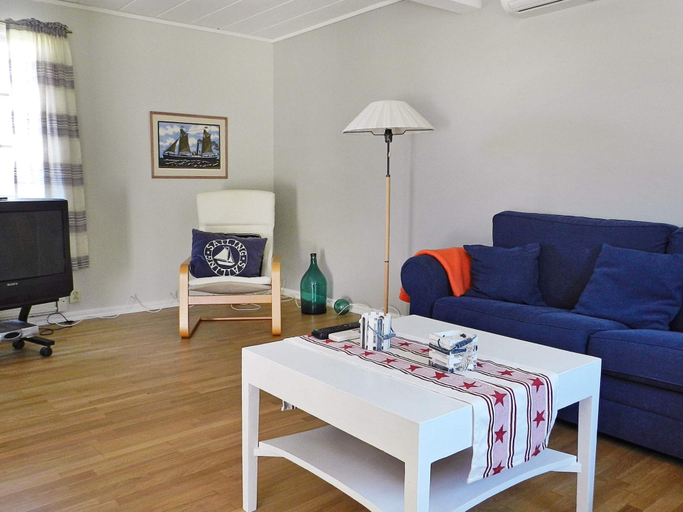 Others 4, Holiday Home in Lysekil, Lysekil