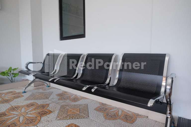 Public Area 3, DR Living Syariah Solo Mitra RedDoorz, Solo