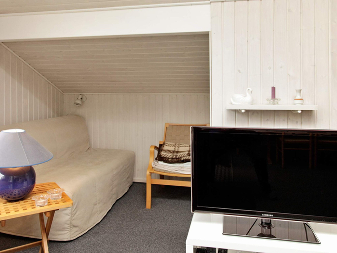 Bedroom 2, 6 Person Holiday Home in Humble, Langeland
