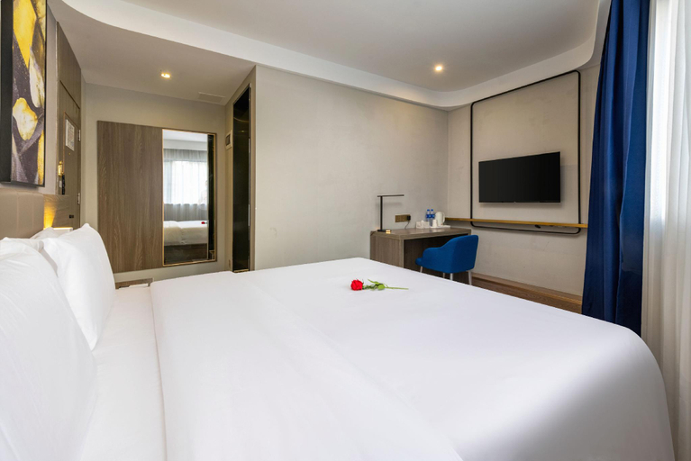 Bedroom 2, 7 Days Premium Zhuhai Gongbei Port, Zhuhai