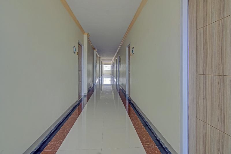 Public Area 2, Safira Homestay Syariah, East Jakarta
