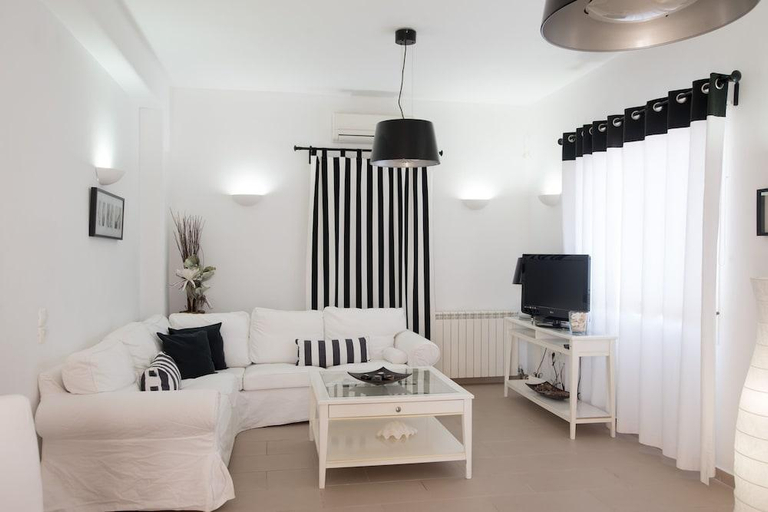 Bedroom 4, Case di Venia, South Aegean