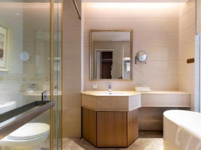 Bathroom 3, Shenzhen Jin Mao Yuan Hotel, Shenzhen