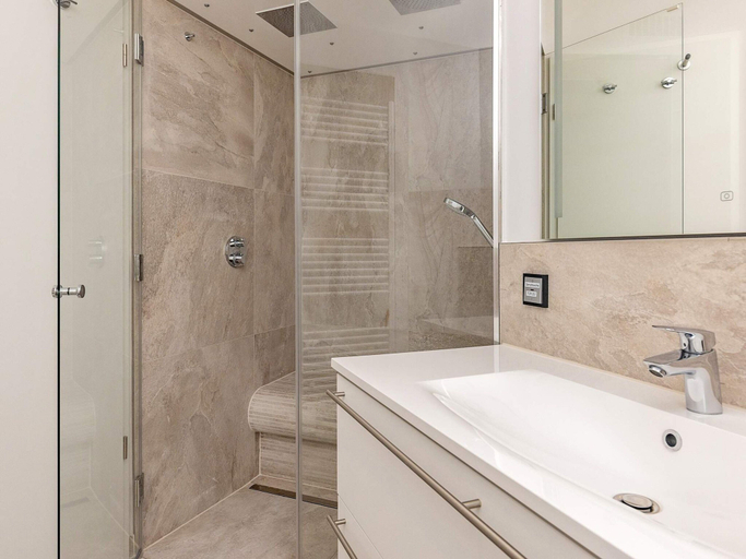 Bathroom 4, 5 Star Holiday Home in Wendtorf, Plön