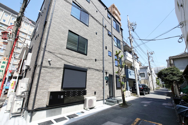 Others 2, Lamarie Haneda 402, Ōta