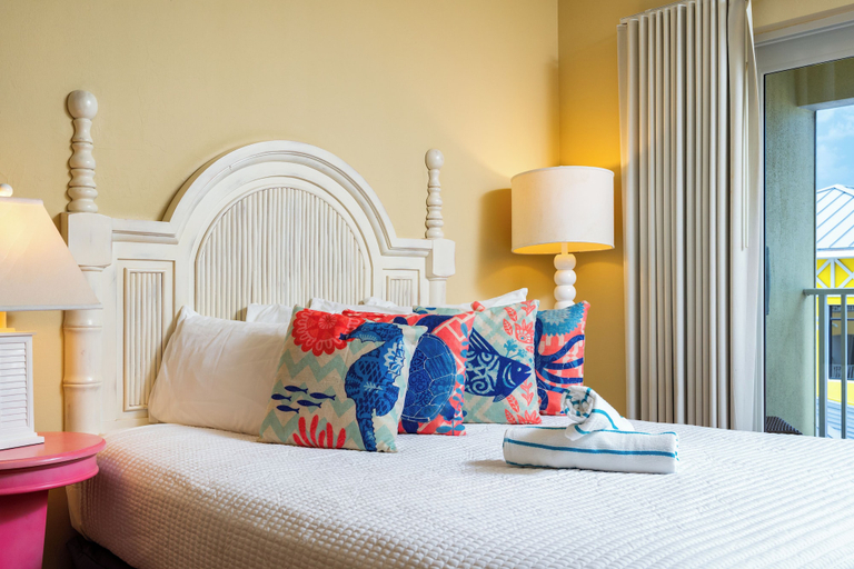 Bedroom 3, Harbour House at the Inn 308, Lee