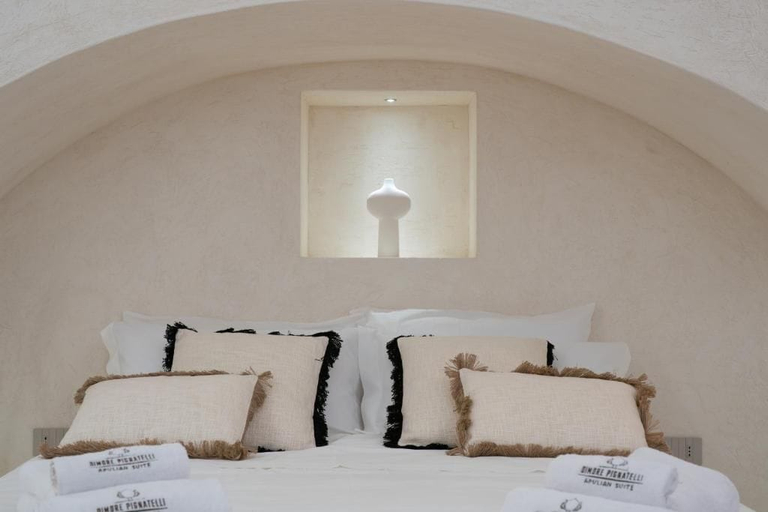 Others 2, Dimore Pignatelli Apulian Suite, Brindisi