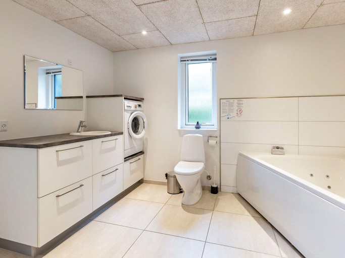 Bathroom 3, 4 Star Holiday Home in Otterup, Nordfyns