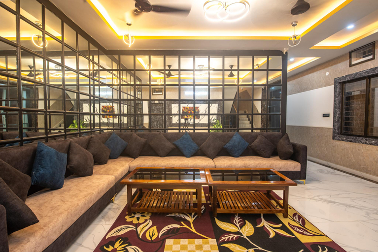 Public Area 2, Maya's Nest, Varanasi