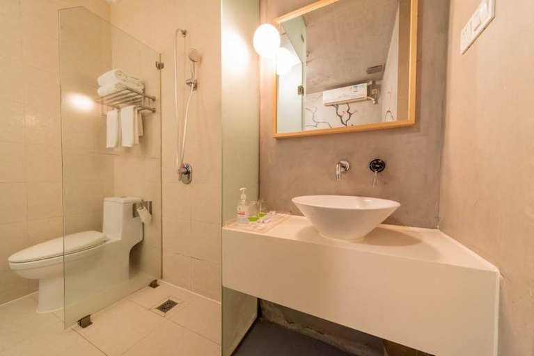 Bathroom 4, Colour Inn Shenzhen Dongmen Branch, Shenzhen