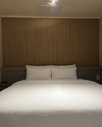 Bedroom 3, Let's Stay Hostel, Seodaemun