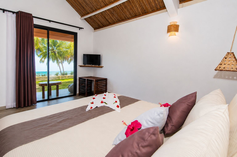 Others 5, Maeva Beach, Analanjirofo