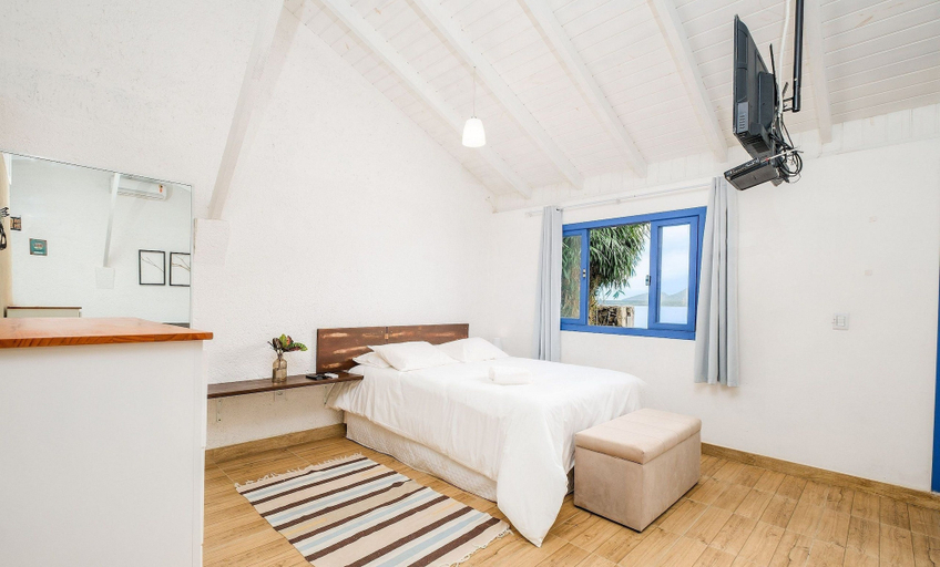 Others 2, Charming Studio Edge of Lagoa da Conceicao Jhg1733, Florianopolis