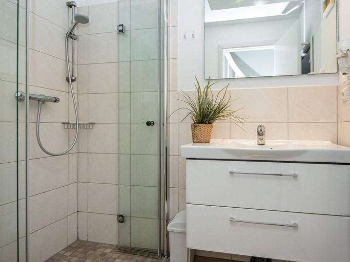 Bathroom, Holiday Home in Wendtorf, Plön