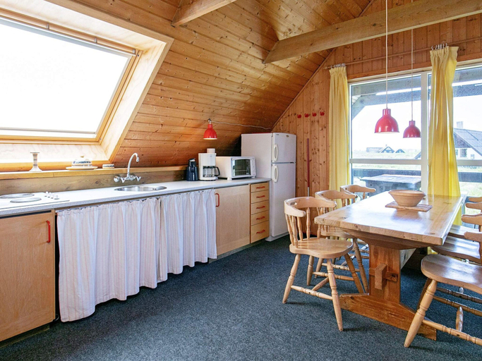 Others 5, 6 Person Holiday Home in Ringkobing, Ringkøbing-Skjern