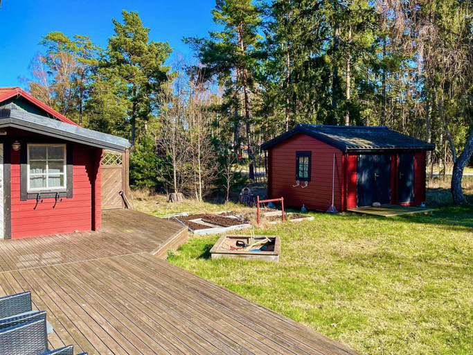 Others 4, 7 Person Holiday Home in Monsteras, Mönsterås