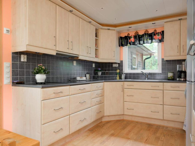 Others 2, 4 Star Holiday Home in Sparreholm, Flen