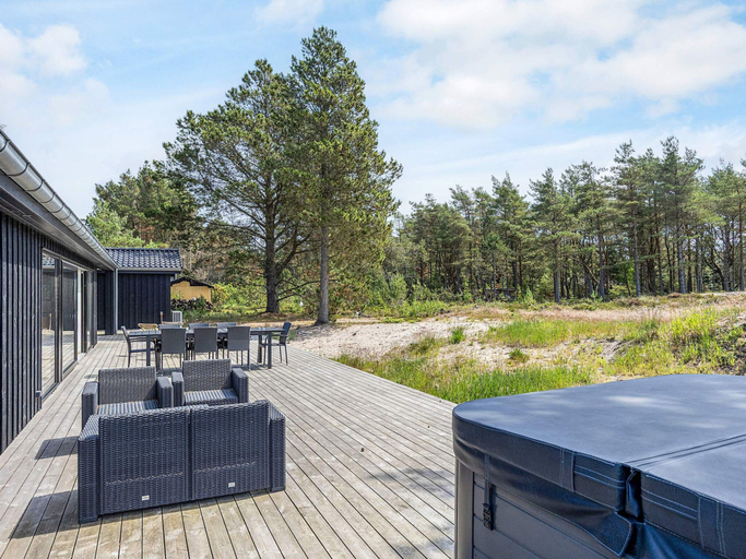 Others 4, 5 Star Holiday Home in Albaek, Frederikshavn