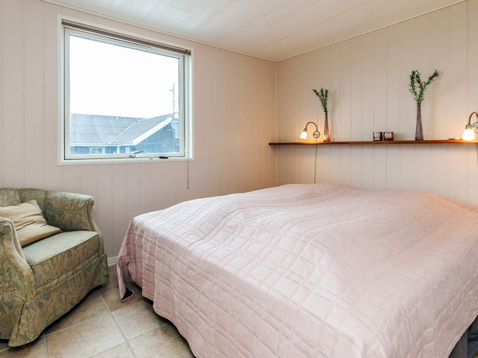Others 5, 5 Star Holiday Home in Lokken, Hjørring