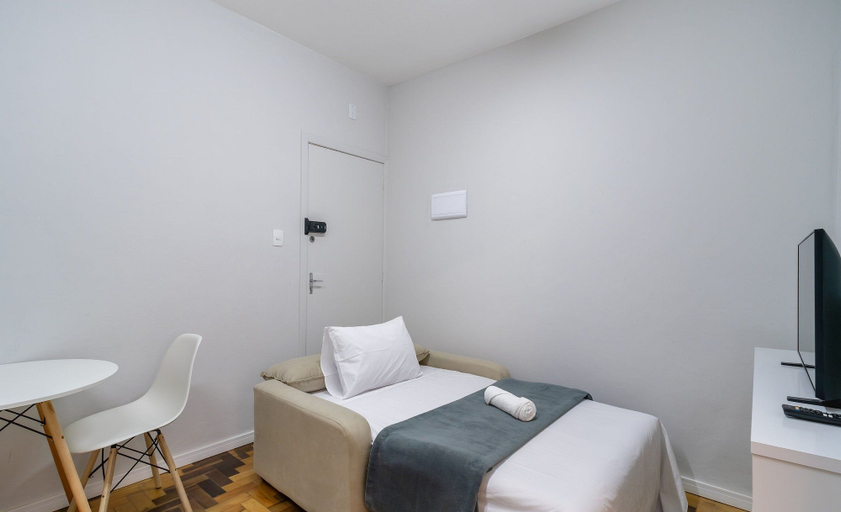 Others 4, 1 Bedroom Apartment 750 m From North Beach Cfa0508, Florianopolis