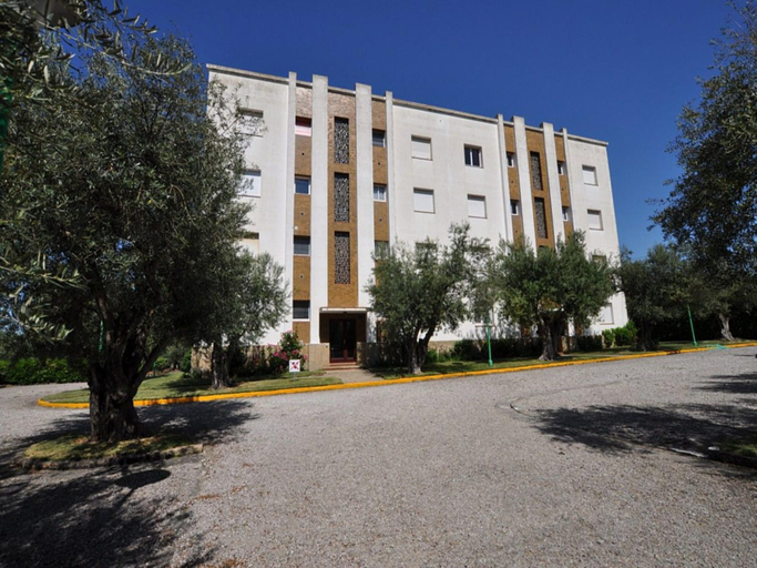 Others, Apartment in Roses With Sea Views & Pool, Girona