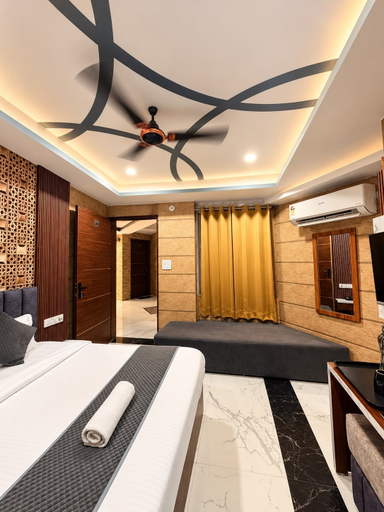 Bedroom 2, Hotel Asha Delight, Garhwal