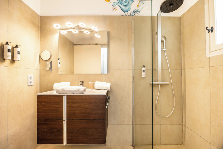 Bathroom 3, Hôtel La Tramontane, Bouches-du-Rhône