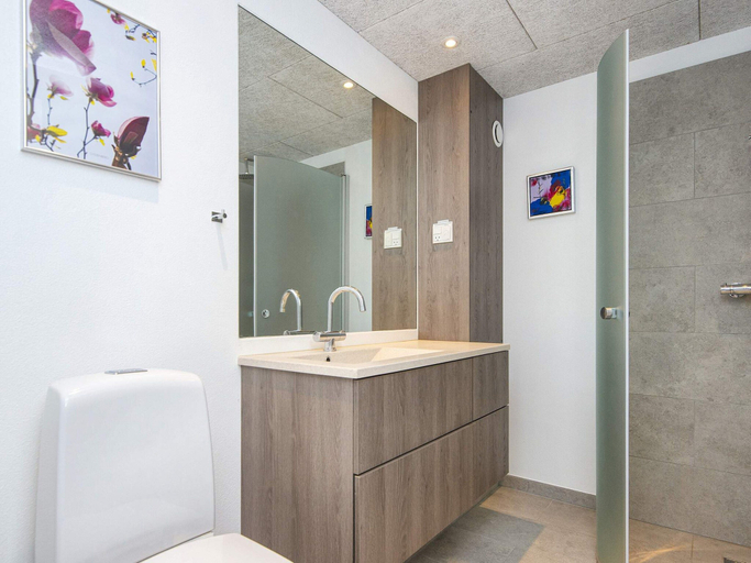 Others 2, 4 Star Holiday Home in Ringkobing, Ringkøbing-Skjern