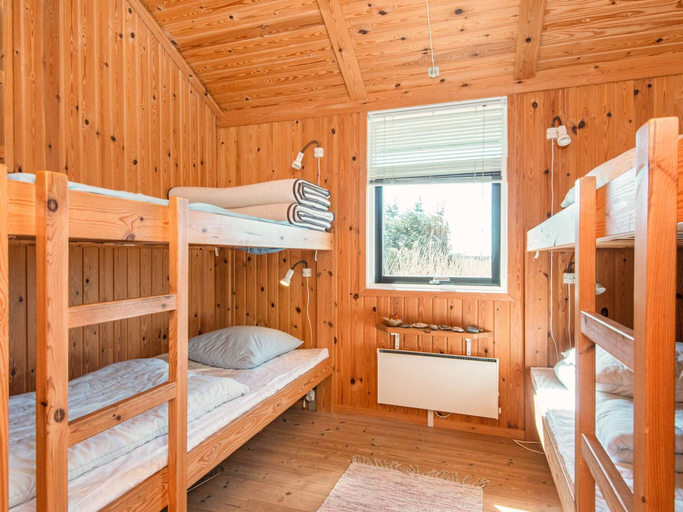 Others 3, 9 Person Holiday Home in Harboore, Lemvig