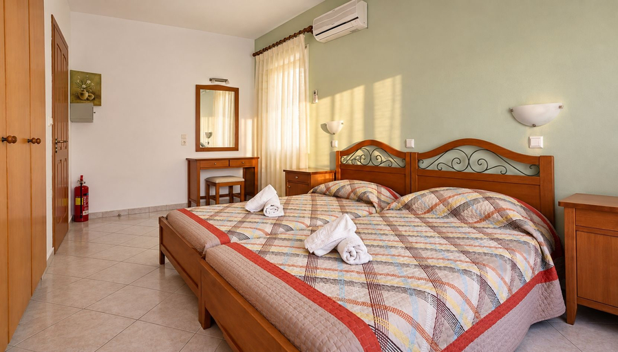 Bedroom 2, Nephele Apartments, South Aegean