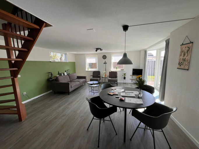 Others 2, Contemporary Family Haven in Noordwijk, Noordwijk