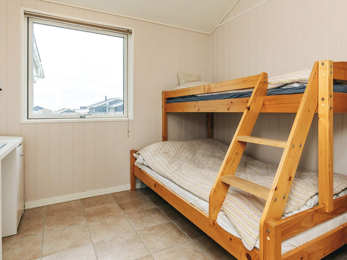 Others 2, 5 Star Holiday Home in Lokken, Hjørring