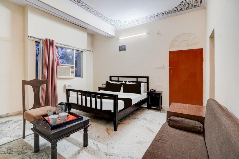 Others 2, Deluxe Room Shastri Nagar Raghuraj, Jaipur