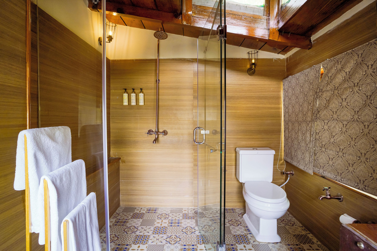 Bathroom 3, Two Chimney, Gethia, Nainital, Nainital