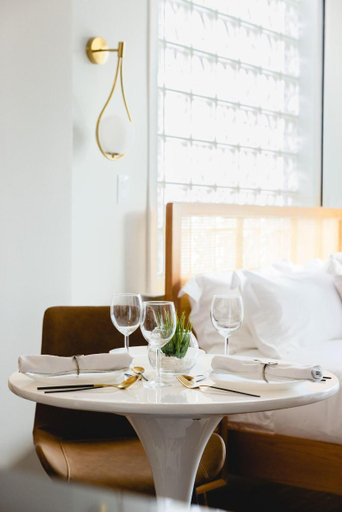 Food & Drinks 4, The Modernist Hotel, New York