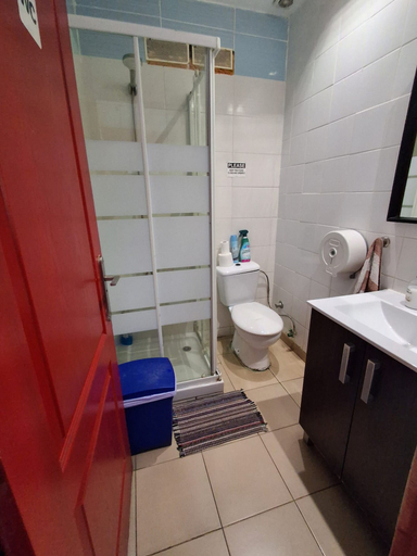 Bathroom 3, Pura Vida by Nest Hostel, Las Palmas