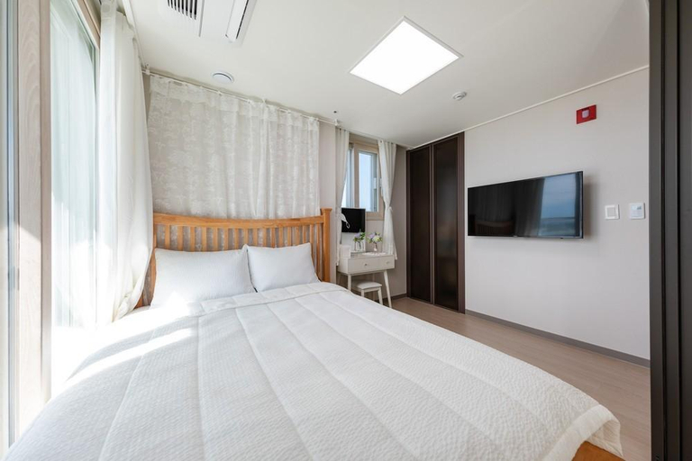 Bedroom 2, Sokcho Summitbay Taehwa, Goseong