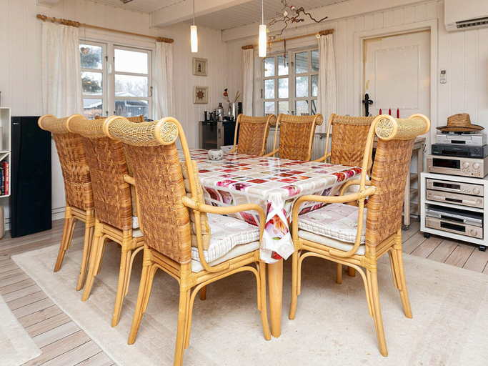 Others 4, 6 Person Holiday Home in Thyholm, Struer