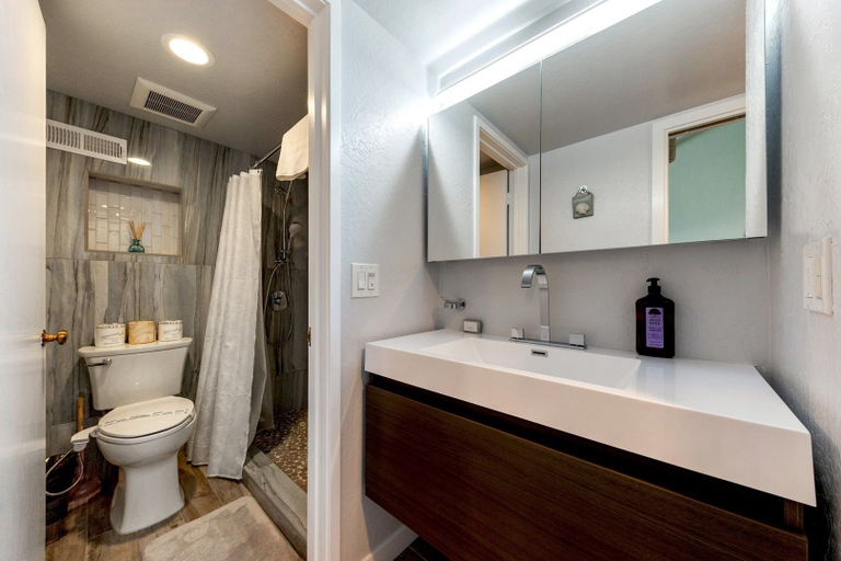 Bathroom, 489 Tahoe Keys Blvd, Unit 69 1 Bedroom Condo, El Dorado