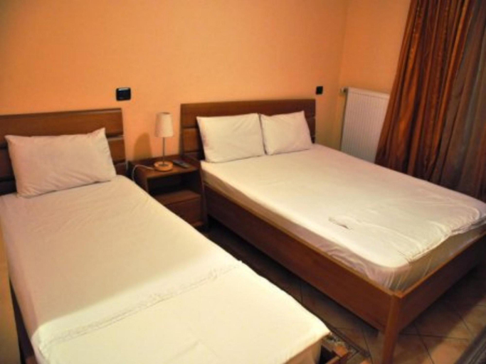 Bedroom 2, Hotel Alpin Llogara, Vlorës