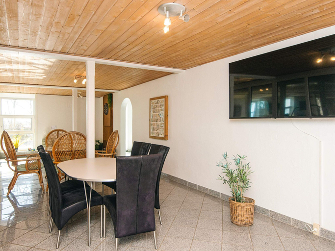 Others 4, 20 Person Holiday Home in Karby, Morsø