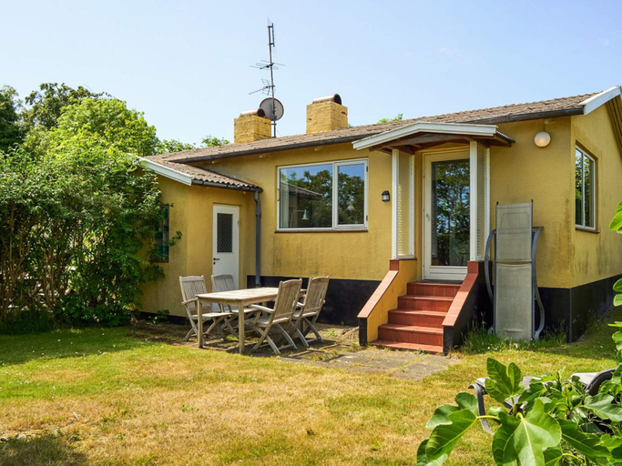 Others 5, 5 Person Holiday Home in Allinge, Bornholm