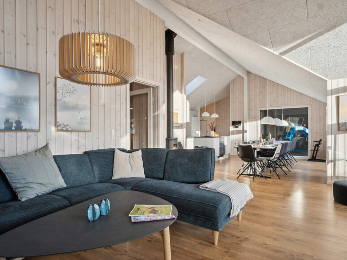 Others 3, 5 Star Holiday Home in Romo, Tønder