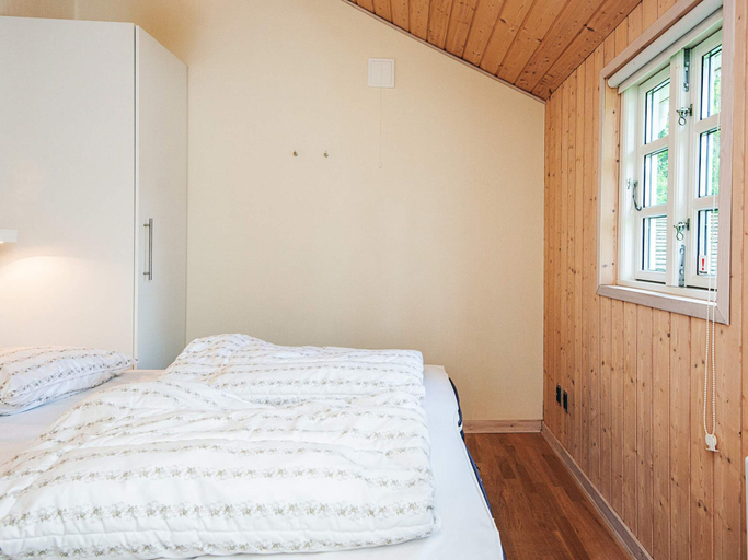 Bedroom 2, 5 Star Holiday Home in Hovborg, Vejen
