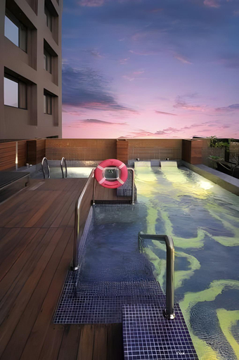Sport & Beauty 2, Monarch Skyline International Hotel (close to Tai Mall), Taoyuan