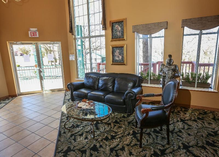Public Area, Branson King Resort & Suites, Taney